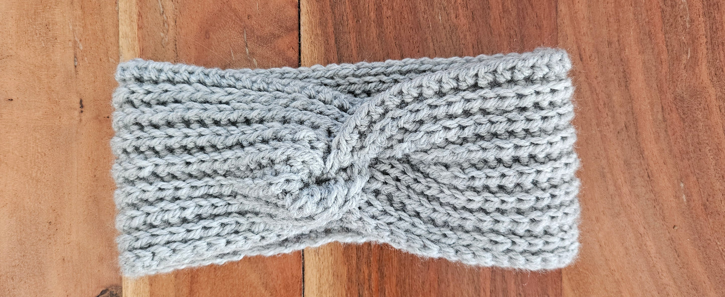 Easy Isabella Headband Crochet Pattern