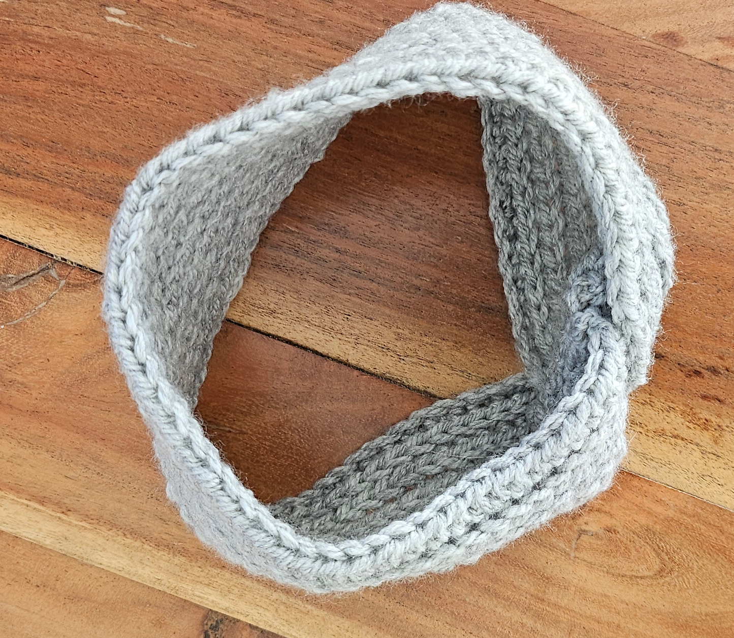 Easy Isabella Headband Crochet Pattern